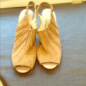 Calvin Klein tan Peeptoe booties